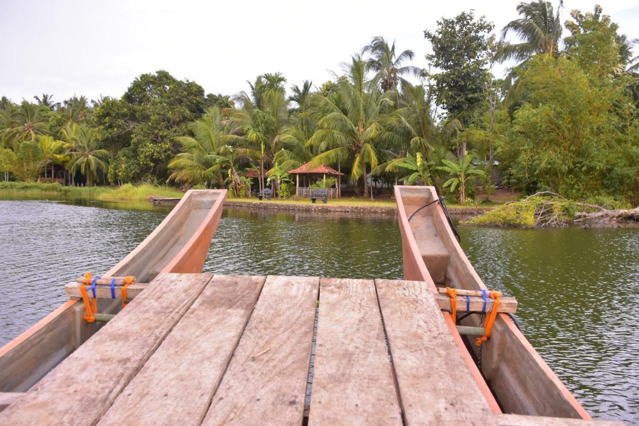 Splendid Lake View Safari Lodge Udawalawe Kültér fotó